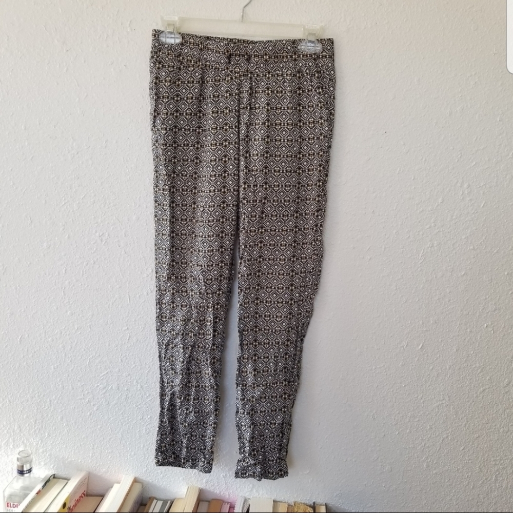 Patterned flowy pants